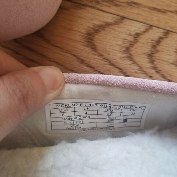 NWOT Vionic Leather Shoes - Picture 7 of 8